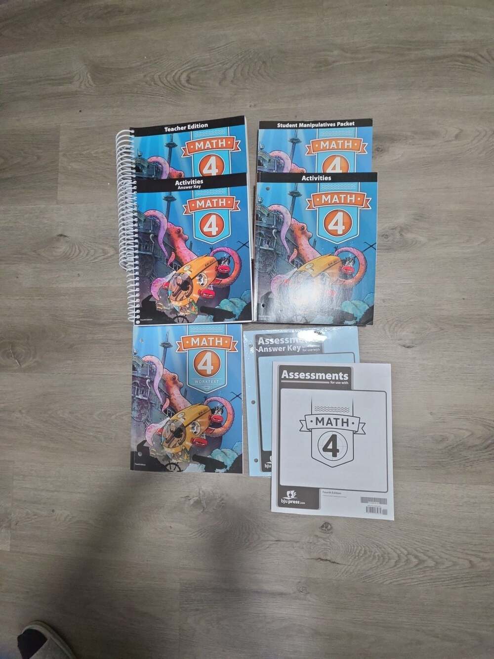 BJU Press Math 4 Subject Textbook Kit, 4th ed. Set Brand New.
